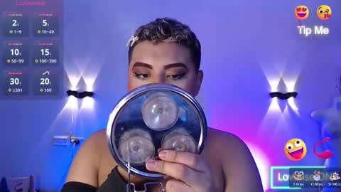 Snapshot of emili_roux chatting on November 6, 2025, 1:01 pm Emili roux online show from November 6, 2025, 1:01 pm