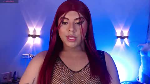 Snapshot of emili_roux chatting on November 14, 2025, 1:54 pm Emili roux online show from November 14, 2025, 1:54 pm