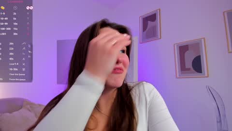 Snapshot of emilia_dream chatting on February 7, 2025, 2:37 pm emilia_dream online show from February 7, 2025, 2:37 pm