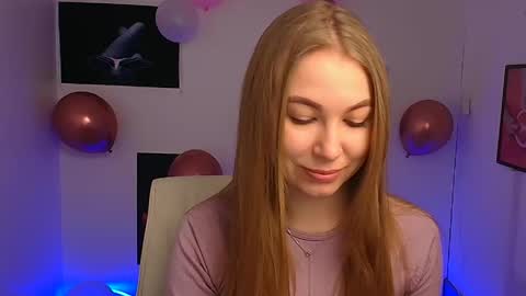 Emilia online show from February 26, 2025, 6:04 am