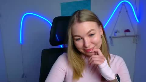 Emilia online show from May 1, 2026, 5:45 am