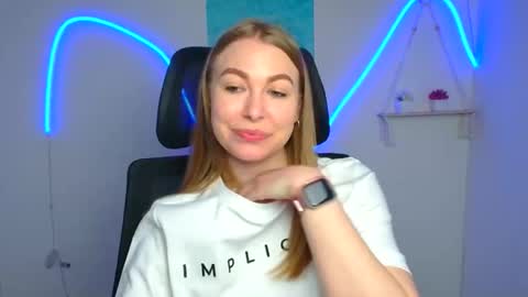 Emilia online show from May 5, 2026, 5:26 am