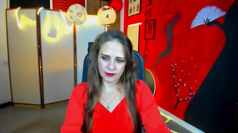 Emilia Bedy online show from September 12, 2025, 5:29 am