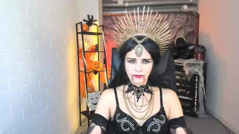 Emilia Bedy online show from October 31, 2025, 9:10 am