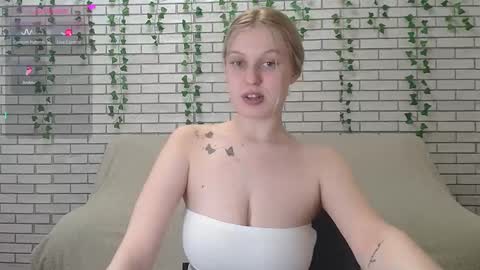 Amili online show from February 4, 2025, 12:22 pm