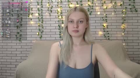 Amili online show from February 16, 2025, 4:53 pm