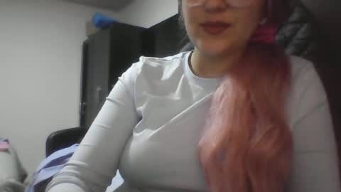emiliahoney online show from July 3, 2026, 9:21 pm