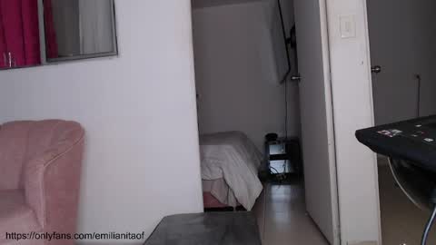 Snapshot of emilianita chatting on April 24, 2026, 4:26 am emilianita online show from April 24, 2026, 4:26 am
