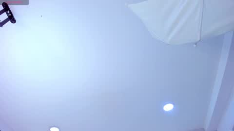 Snapshot of emiliarose_ chatting on October 26, 2025, 8:26 pm EmiliaRose online show from October 26, 2025, 8:26 pm