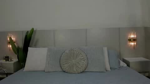 Snapshot of emilie_martinez chatting on May 5, 2026, 3:14 am Emilie online show from May 5, 2026, 3:14 am