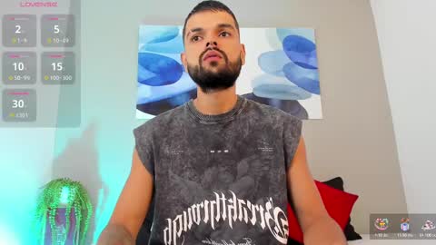 Snapshot of emilio_wolf chatting on February 22, 2025, 9:26 pm EMILIO online show from February 22, 2025, 9:26 pm