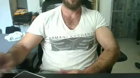 EmilioZem8 online show from January 25, 2025, 1:08 pm