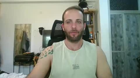 EmilioZem8 online show from February 7, 2025, 8:44 am