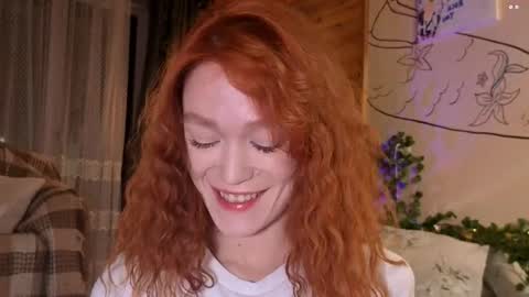 Snapshot of emiliyafox chatting on February 24, 2026, 2:09 am Emi online show from February 24, 2026, 2:09 am