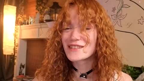 Snapshot of emiliyafox chatting on February 25, 2026, 1:15 am Emi online show from February 25, 2026, 1:15 am