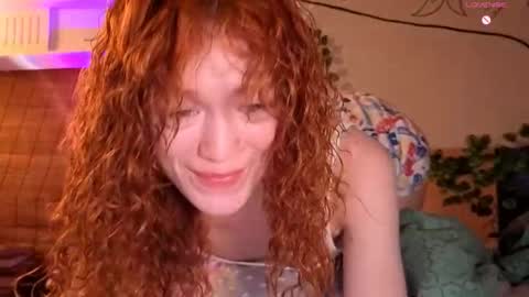 Snapshot of emiliyafox chatting on March 1, 2026, 1:29 am Emi online show from March 1, 2026, 1:29 am