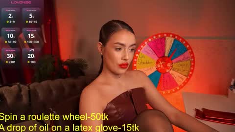 Snapshot of emiliyaroude chatting on September 30, 2025, 12:32 pm Emiliya online show from September 30, 2025, 12:32 pm