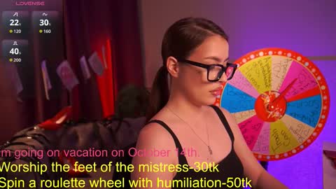 Snapshot of emiliyaroude chatting on October 7, 2025, 1:08 pm Emiliya online show from October 7, 2025, 1:08 pm