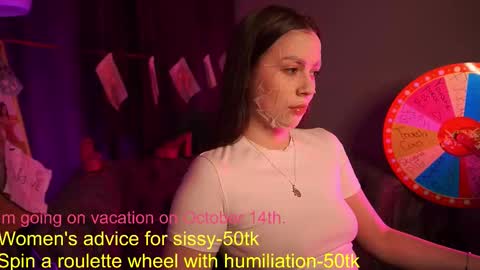 Snapshot of emiliyaroude chatting on October 11, 2025, 1:09 pm Emiliya online show from October 11, 2025, 1:09 pm