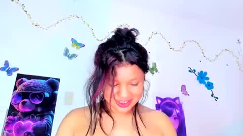 emily online show from February 13, 2025, 8:34 pm