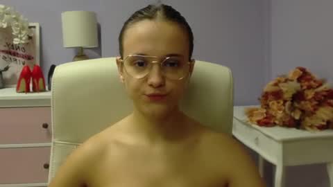 Emilly online show from December 6, 2024, 7:32 am