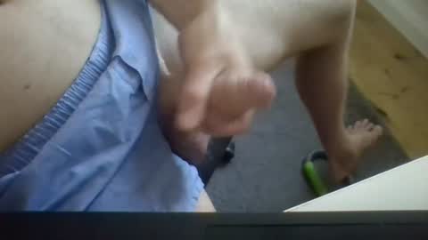 emilmirror online show from June 25, 2026, 3:39 am