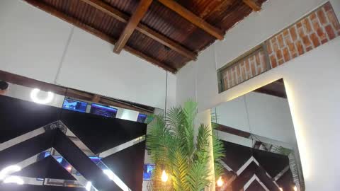 Snapshot of emily18__ chatting on October 9, 2025, 10:57 am Emily online show from October 9, 2025, 10:57 am