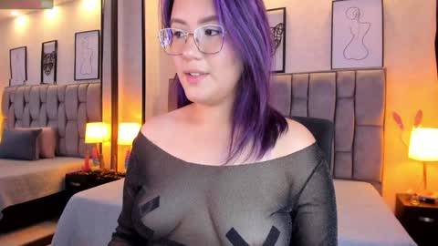 Snapshot of emily_5weet chatting on January 18, 2025, 5:20 am Emily online show from January 18, 2025, 5:20 am