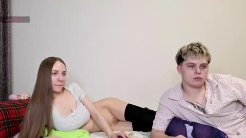 Snapshot of emily_and_ilumi chatting on April 21, 2026, 7:28 pm emily_and_ilumi online show from April 21, 2026, 7:28 pm