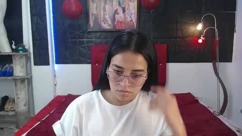emily_bazan online show from September 8, 2025, 10:42 pm