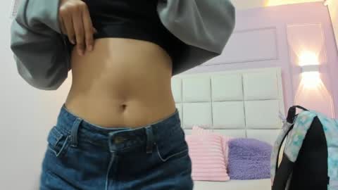 emily_bruss online show from May 29, 2026, 3:48 am