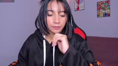 emily_bruss online show from July 20, 2026, 7:49 pm