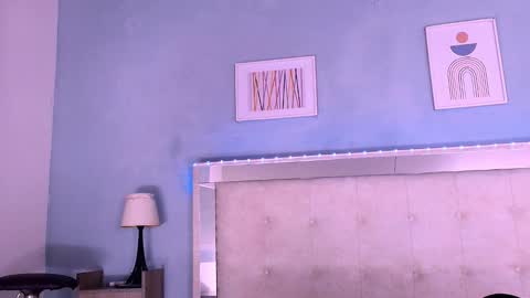 Snapshot of emily_castillo1_ chatting on September 29, 2025, 5:23 am emily_castillo1_ online show from September 29, 2025, 5:23 am