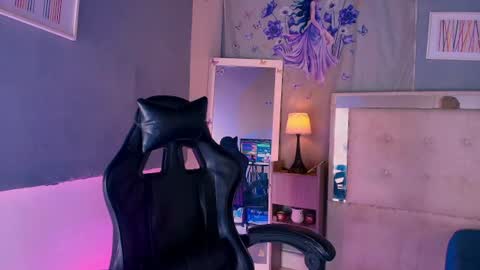 emily_castillo1_ online show from June 11, 2026, 6:55 am