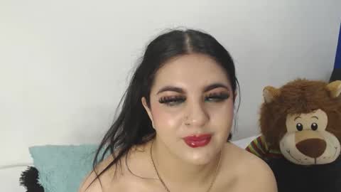 Emyli online show from March 26, 2026, 2:55 pm