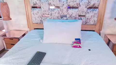 emily_dempsey online show from June 15, 2026, 7:16 pm