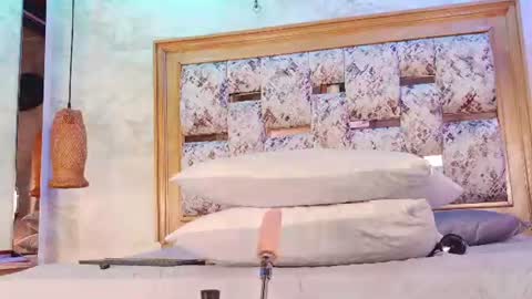 emily_dempsey online show from July 9, 2026, 7:18 pm