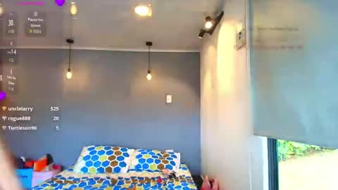 Snapshot of emily_foru chatting on April 19, 2026, 6:32 pm emily_foru online show from April 19, 2026, 6:32 pm