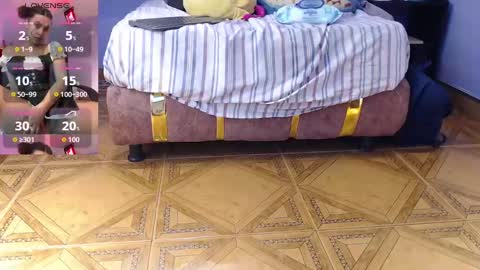 Snapshot of emily_fox_3 chatting on November 4, 2025, 4:11 am emily fox 3 online show from November 4, 2025, 4:11 am