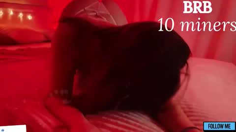 Snapshot of emily_gin chatting on February 9, 2026, 2:15 am EMILY online show from February 9, 2026, 2:15 am