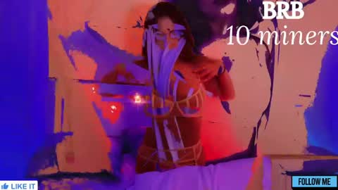 Snapshot of emily_gin chatting on April 17, 2026, 2:47 am EMILY online show from April 17, 2026, 2:47 am
