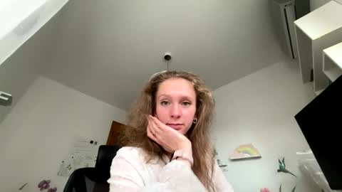 Emily  online show from October 1, 2025, 2:23 pm