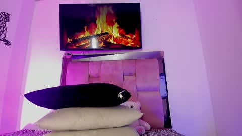 emily lady20  Independient modelIndependiente online show from December 23, 2024, 4:50 pm