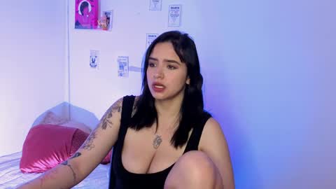 Emily Lindey online show from April 25, 2026, 4:15 am