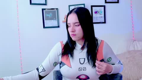 Emily Lindey online show from July 27, 2026, 5:53 pm