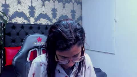Emily online show from May 2, 2026, 2:11 pm
