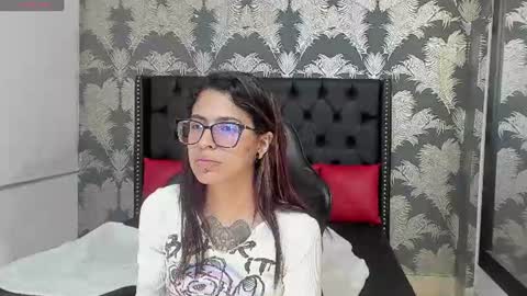Emily online show from June 21, 2026, 11:40 pm