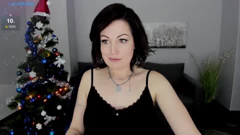 Emily online show from December 28, 2024, 9:20 am