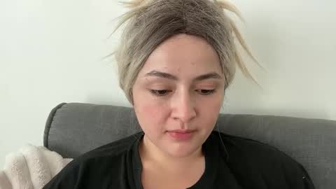 Snapshot of emily_morning_dew chatting on September 22, 2025, 6:15 am emily_morning_dew online show from September 22, 2025, 6:15 am