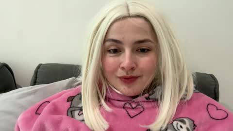 emily_morning_dew online show from January 18, 2026, 10:19 am